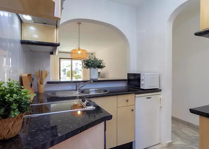 Apartment Acogedor En Mijas By Renthas